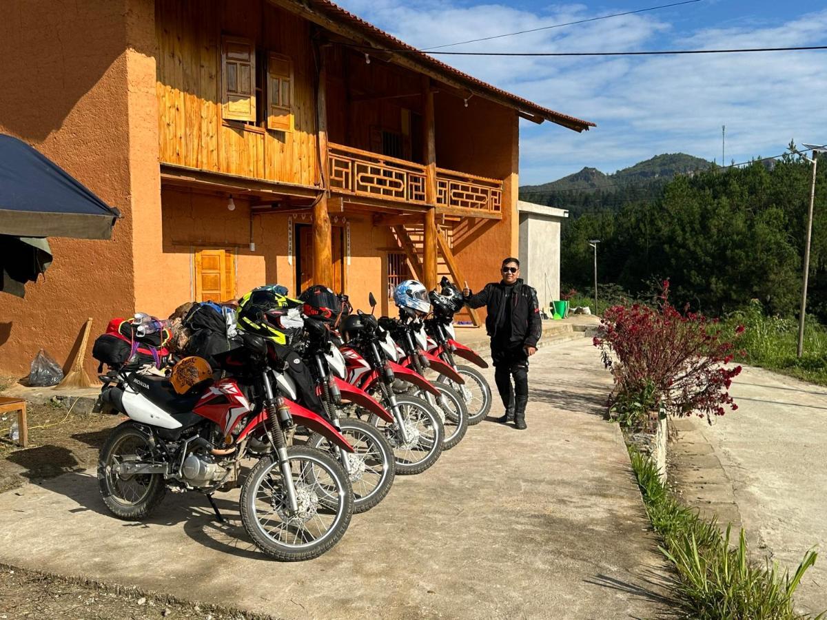 Hoang Nam Homestay Quan Ba Luaran gambar